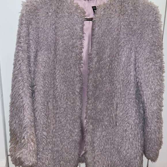 Design Lab fur jacket - Picture 5 of 5